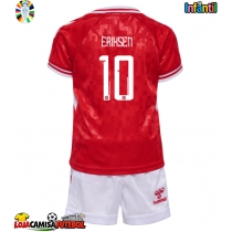 Camisa de Futebol Dinamarca Christian Eriksen #10 Equipamento Principal Infantil Europeu 2024 Manga Curta (+ Calças curtas)
